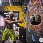 Dimitri Delavegas Instagram - 🔷🔶🔹CONDITIONING🔹🔶🔷 ➖➖➖➖➖➖➖➖➖➖➖➖➖➖➖➖ Rester concentré…… ➖➖➖➖➖➖➖➖➖➖➖➖➖➖➖➖ 📸: @benjamin_beneat_photographe 💪🏾: @fitnessparkpoitiers ➖➖➖➖➖➖➖➖➖➖➖➖➖➖➖➖ #mensphysique #bodybuilding #body #ifbbpro #fitnessparkpoitiers #abs #nike #conditioning Fitness Park Poitiers