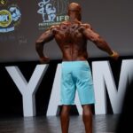 Dimitri Delavegas Instagram - 🔥🔥🔥MURAILLE🔥🔥🔥 ➖➖➖➖➖➖➖➖➖➖➖➖➖➖➖➖ Swipe left➡️➡️➡️ ➖➖➖➖➖➖➖➖➖➖➖➖➖➖➖➖ 📸: @mway_production ➖➖➖➖➖➖➖➖➖➖➖➖➖➖➖➖ #body #bodybuilding #mensphysique #posing #back #muraille #guerrierdor #ifbbpro # Lille Grand Palais