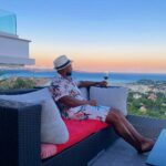 Dimitri Delavegas Instagram - ☀️☀️☀️SUMMER☀️☀️☀️ ➖➖➖➖➖➖➖➖➖➖➖➖➖➖➖➖➖➖ The world or nothing ➖➖➖➖➖➖➖➖➖➖➖➖➖➖➖➖➖➖ #summer #holiday #ete #vacances #vue #view #sainttropez #var #body #fit #fitness #musculation #outfit Saint-Tropez