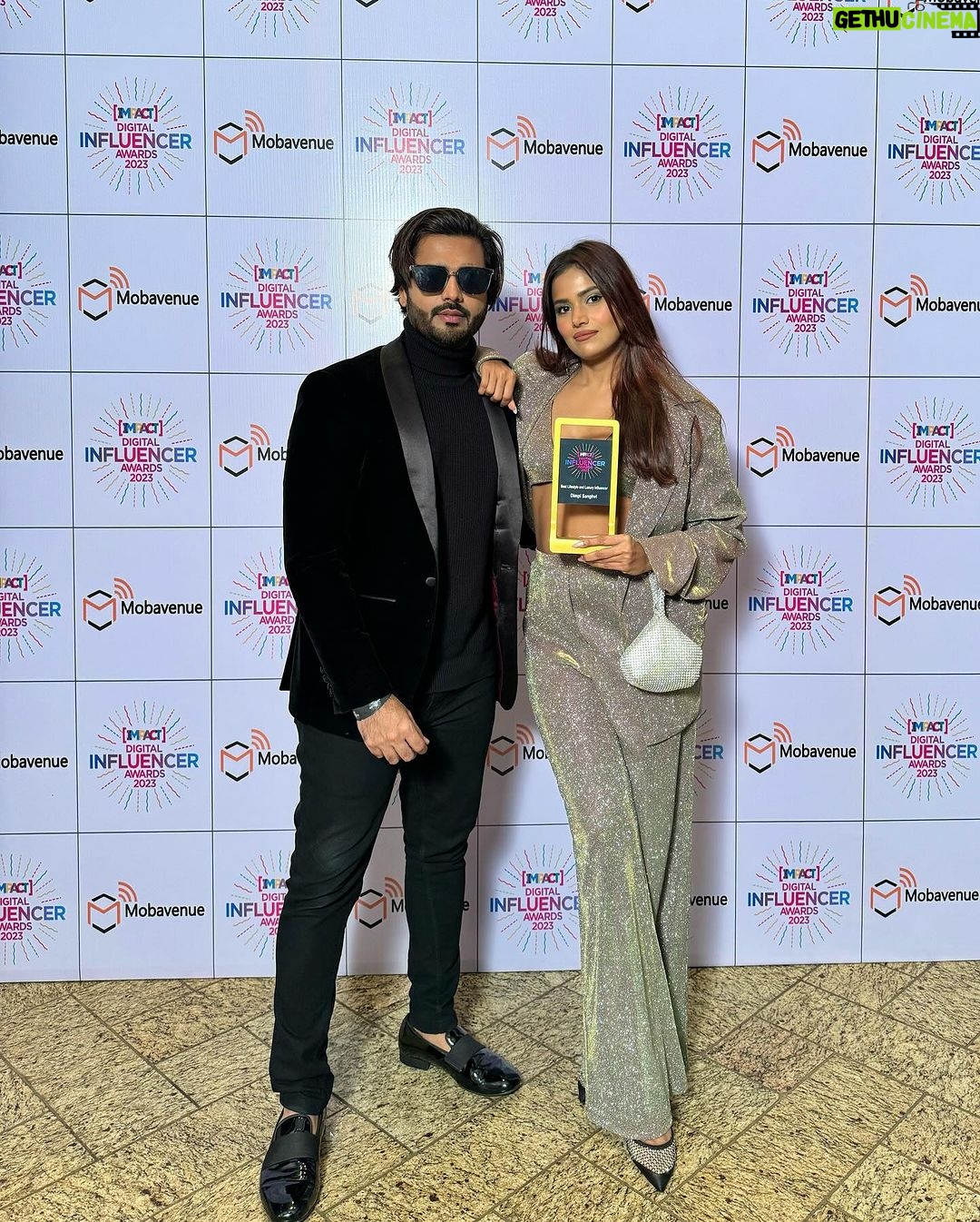 Dimpi Sanghvi Instagram - Your girl won the โBest Luxury Lifestyle Influencer Awardโ ๐๐ at Impact Digital Influencer Awards by @exchange4media. So honoured & grateful ๐๐ Content creation is all about passion and I really put my heart and soul into it. Thanks for loving my work and supporting me in this journey โค๏ธ #luxurylifestyleaward #lifestyleinfluencermumbai #lifestyleblogger #lifestyleinfluencerindia #dimpisanghvi Taj Santacruz