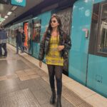 Dimpi Sanghvi Instagram – Timeless charm in the heart of Frankfurt’s historic old town🏰 💛

@visitfrankfurt 
#visitfrankfurt #dimpitraveldiaries #frankfurt #mumbailuxurylifestyleinfluencer #dimpisanghvi 

Wearing @urbanic_in @urbanicsquad Frankfurt, Germany