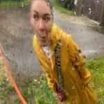 Dina Garipova Instagram - Осень заказывали?) ⠀ 👀 Расскажите чем любите заниматься в дождливую погоду? ⠀ #ДинаГарипова #DinaGaripova #ДинәГарипова