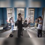 Dina Garipova Instagram - Мало кто по-настоящему себе представляет, сколько людей стоит за выпуском одной песни или номера. Ведь любое выступление, даже если оно длится всего 3 минуты, требует огромной подготовки: создать песню, написать аранжировку, придумать образ, номер, подобрать костюмы, продумать свет, звук, видеоконтент, декорации, создать обложку, клип и так далее. Это работа десятков людей! ⠀ Я всегда нахожусь в поиске талантливых и близких мне по духу ребят, при этом профессионалов своего дела. Кого-то уже нашла, и теперь это часть моей команды, кого-то до сих пор ищу. Поэтому сегодня я очень рада поддержать национальный чемпионат для творческих-профессий - @artmasters_russia ⠀ Друзья, если среди Вас или Ваших знакомых (не важно из какого города) есть начинающие специалисты или профессионалы в следующих областях: ⠀ 🔺 художник по свету 🔺 геймдизайнер 🔺 художник по костюмам 🔺 дизайнер смешанной реальностипрограммист виртуальных миров 🔺 художник по гриму 🔺 веб-дизайнер 🔺 сценограф 🔺 клипмейкер 🔺 художник- оформитель 🔺 звукорежиссер 🔺 художник- аниматор 🔺 медиа-композитор 🔺 режиссер монтажа 🔺 саунд-дизайнер 🔺 оператор кино и ТВ 🔺 копирайтер 🔺 стейдж-менеджер 🔺 композитор популярной музыки (битмейкер) 🔺 художник- аниматор 🔺 сценарист ⠀ то этот чемпионат - шанс проявить себя, заработать денежные сертификаты, повысить квалификацию и получить работу в самых топовых компаниях страны вам лично или даже всей вашей команде (на чемпионате есть групповые компетенции, подробнее - на сайте artmasters.ru) ⠀ И не важно из какого Вы города, в наше время уже совсем не обязательно жить в Москве, чтобы заниматься любимым делом в области творчества! Прошу, попробуйте себя! ❗️Сбор заявок продлится до 30 мая❗️ Победители получат сертификаты до полумиллиона рублей на обучение и технику, возможность пройти стажировку с последующим трудоустройством в топовых компаниях России, профессиональную технику от партнеров и шанс поработать в уже существующих творческих проектах. ⠀ Увидимся с лучшими на подведении итогов чемпионата в сентябре на заключительном концерте (а может и раньше…) И возможно с кем-то из вас мы найдем друг друга и сможем поработать вместе 😉 #artmasters