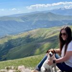 Dina Garipova Instagram - Побывали в Армении. Покорили одну из вершин 🏔️ Как же там красиво 😍 ⠀ #ДинаГарипова #DinaGaripova