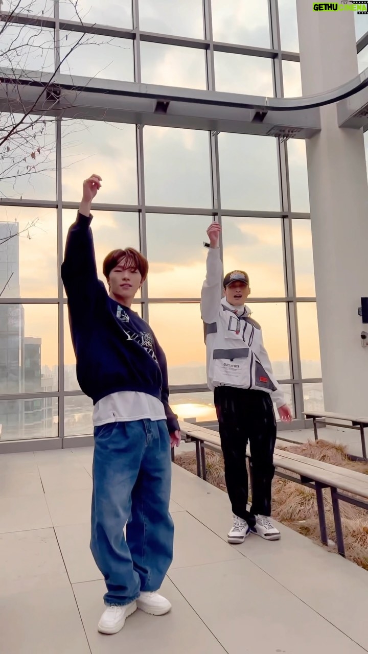 Dino - 1.1 Million Likes - No Idea