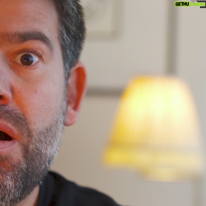 Diogo Beja Instagram - O História entra em jogo. Em jogos de vídeo, neste caso! Ninguém pode perder a grande estreia de Gamer Sapiens já amanhã às 22h15, no Canal História. Todas as sextas, dois episódios que nos levam a momentos da História, como a Segunda Guerra Mundial, a Idade Média ou mesmo o início da civilização, através dos videojogos. O Canal História está nas posições 121 e 112 na NOS, 125 na MEO, 135 na Vodafone e 24 na NOWO. Game on! #pub @canaldehistoriapt #GamerSapiensHistoria