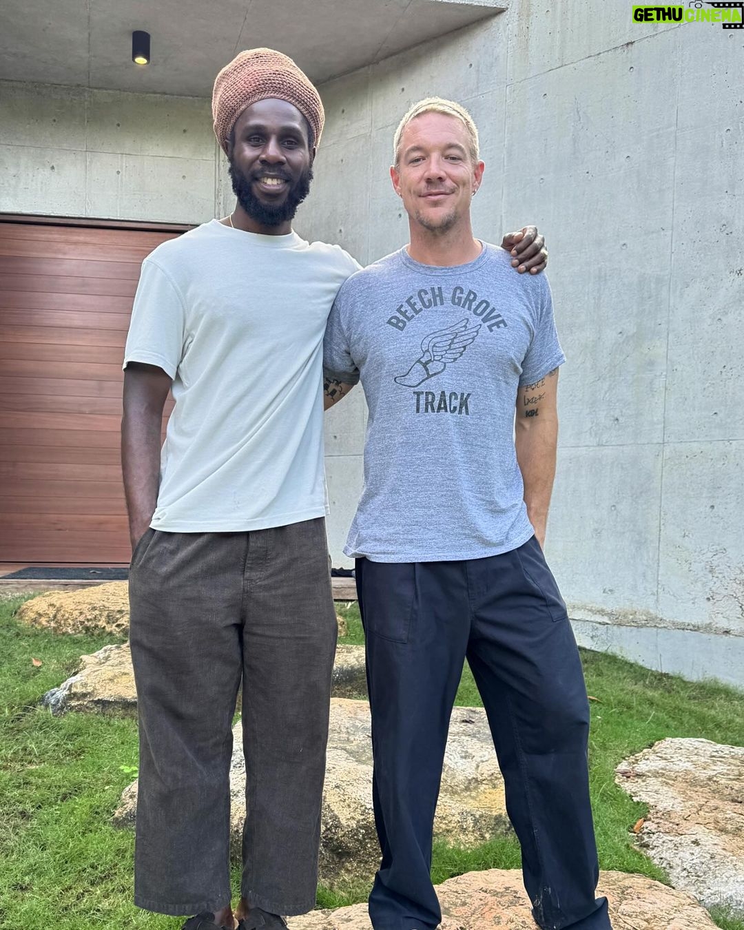 Diplo Instagram - off to a good start 🇯🇲💚🖤💛 Kingston, Jamaica