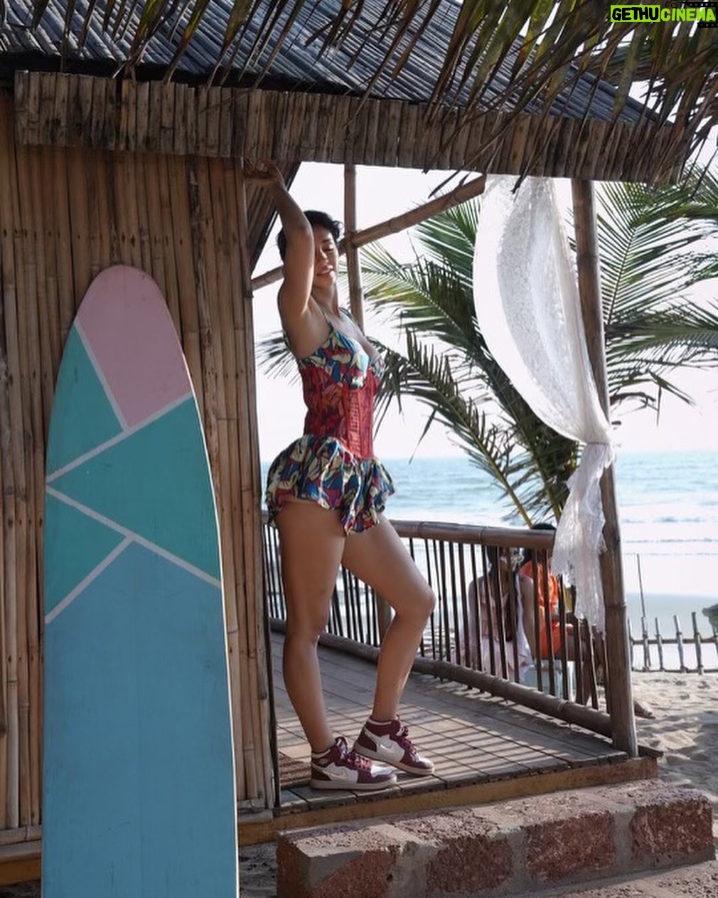 Disha Patani Instagram - I hope this song brings you closer to your beautiful true self like it did to me🦋🌸 #kyunkarufikar full video out tomorrow ❤️