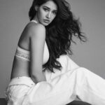 Disha Patani Instagram - @calvinklein #mycalvins 🖤 Photographed by @lesliekeesuper
