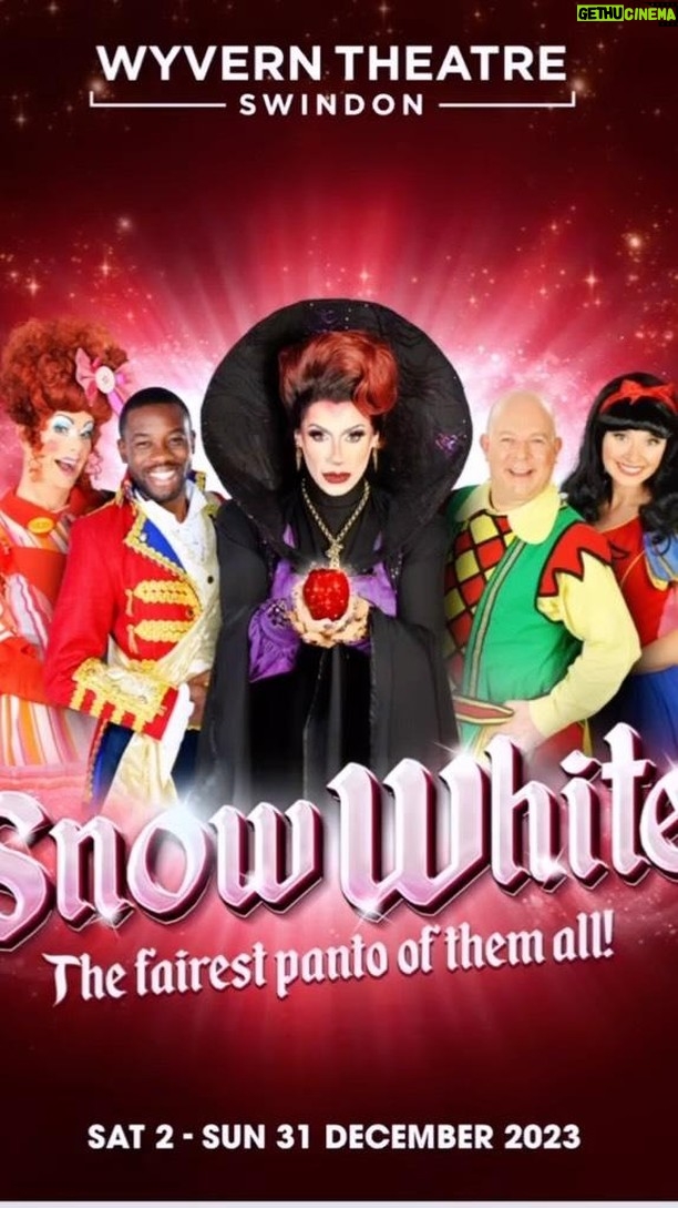 Divina De Campo Instagram - Hello Swindon! It’s COMPETITION TIME! Now’s your chance to win yourself a family VIP ticket and an exclusive Divina merch bundle Rules to Enter! Like and share this post (tagging @divinadecampo and @wyverntheatre ) Tag 3 people in the comments you think would like to see this magical hysterical family panto! VIP Family Ticket includes four tickets to see Snow White on either the 2nd Dec at 1pm, 3rd Dec at 5pm or Tues 5th at 7pm, four ice creams and a Panto programme. (T&C’s apply) The winners will be announced November 30th! Best of luck and hope you win! Oh yes I do! @wyverntheatre @imaginetheatre @burling_paul @nathanconnortv @samanthadorrance @dashley.austin #swindon #theatre #competition #panto #snowwhite #christmas #tag #DDC #free