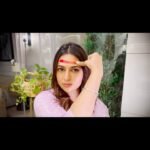 Divyanka Tripathi Instagram - Can't fathom why dowry culture still exists in this day and age when a woman is at par with man in all aspects! Let's say no to it...now! Watch #KuchReetJagatKiAisiHai starting tonight at 8:30 PM, every Monday-Friday only on Sony Entertainment Television. #DahejReetNahiRogHai
