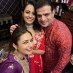 Divyanka Tripathi Instagram - मुलाक़ातों का सिलसिला यूँ ही चलता रहे… From Ekta's @ektarkapoor