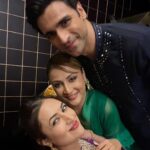 Divyanka Tripathi Instagram - मुलाक़ातों का सिलसिला यूँ ही चलता रहे… From Ekta's @ektarkapoor
