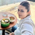 Divyanka Tripathi Instagram - I want you to be a part of beauties that I witness from day to day. Here's my healthy breakfast at a balcony facing a canal. #SimplePleasures #AvocadoSunnySideUp #Muesli