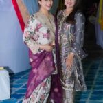 Divyanka Tripathi Instagram - गये थे छोटा सा बटुआ ले कर, लौटाया झोली भर प्यार दे कर। From Sandii's...