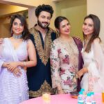 Divyanka Tripathi Instagram - गये थे छोटा सा बटुआ ले कर, लौटाया झोली भर प्यार दे कर। From Sandii's...