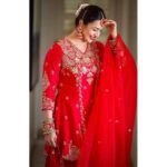 Divyanka Tripathi Instagram - Put on your red, drive away your blues! ❤️ . . . Styling: @stylebysugandhasood Outfit: @emiraasbyindrani Jewellery: @rimayu07 Makeup : @sharukh_rocks902 Photographer : @prathameshb84