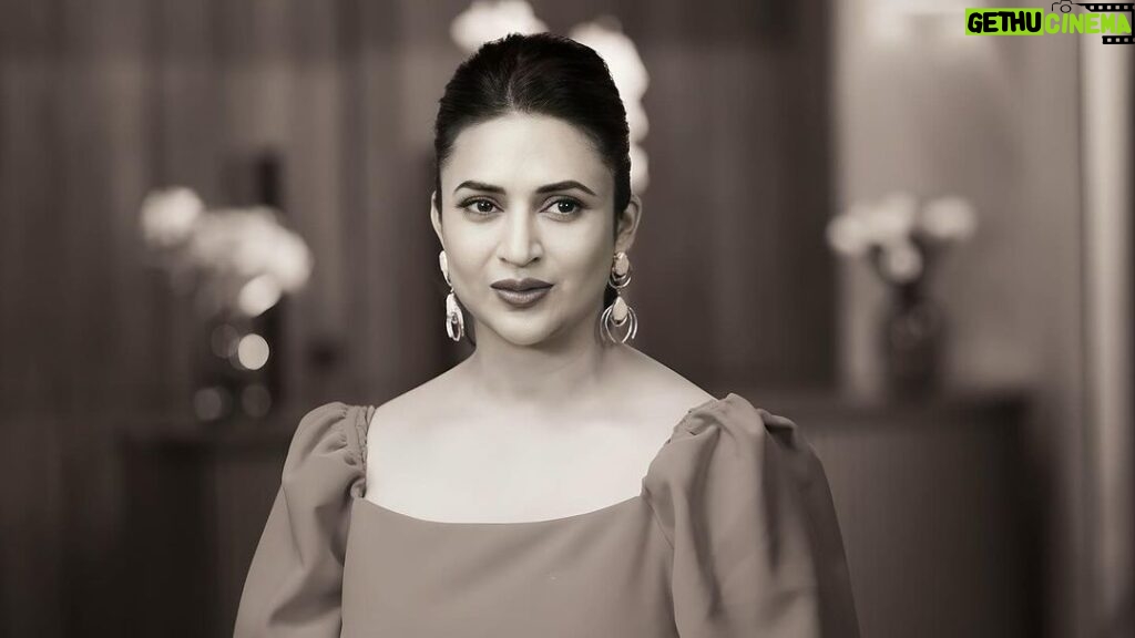 Divyanka Tripathi Instagram - The world I can get lost in forever🎥 Scroll to see all my favourite images from last shoot.