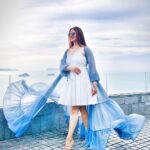 Divyanka Tripathi Instagram - Lost in paradise...😇 . . . . . . . At @conradkohsamui Blue shrug @swadeshi_shringaar Styling @stylebysugandhasood @teamsugandhasood Assistance @tmstyless