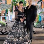Divyanka Tripathi Instagram - Black rose in a colorful bouquet. Styled by : @stylebysugandhasood @teamsugandhasood Outfit : @rajgharana.rg Jewellery : @rimayu07 Assisted by : @_saakshiib