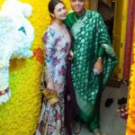 Divyanka Tripathi Instagram - गये थे छोटा सा बटुआ ले कर, लौटाया झोली भर प्यार दे कर। From Sandii's...