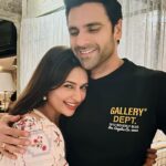 Divyanka Tripathi Instagram - O hero... 😉