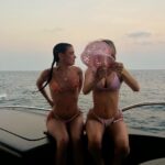 Dixie D'Amelio Instagram - BRING THE YACHT OUT 🗣️🗣️🗣️