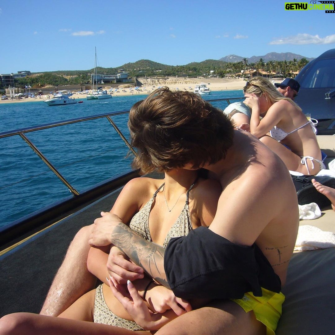 Dixie D'Amelio Instagram - sunshine!! Cabo San Lucas, Mexico