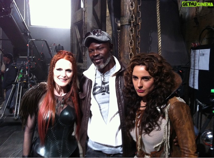 Djimon Hounsou Instagram - #tbt on set of Seventh Son with the wonderful Julianne Moore and Antje Traue🙏🏿