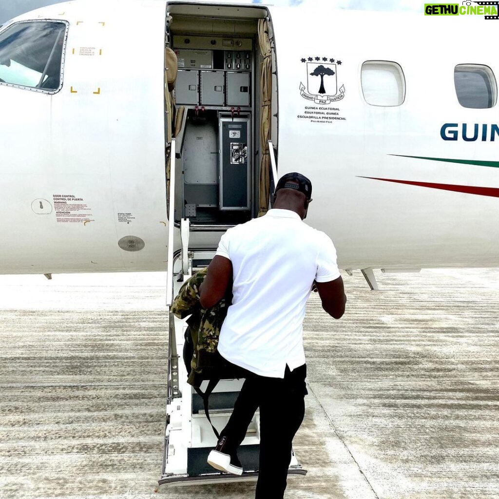 Djimon Hounsou Instagram - @teddynguema thx 4 the amazing time #equatorialguinea 🇬🇶 much love