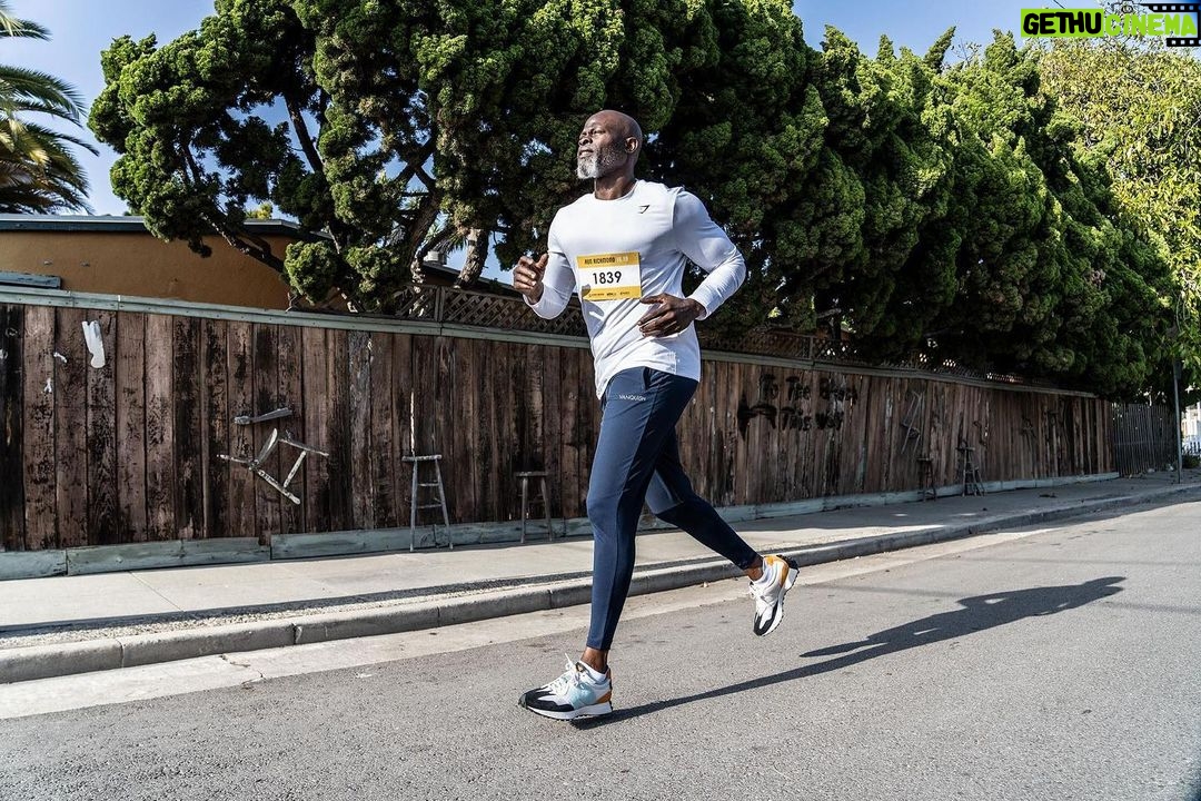 Djimon Hounsou - 6.9K Likes - Hey Brothers & Sisters,
Meet me in Richmond, VA on Sep 17 and take a stand for racial equality and Unity in Diversity. Registrations for RUN RICHMOND 16.19 are open now. Time to get in shape. 👉🏿 link in bio #blackhistory #10milerun #10krun #Virginia