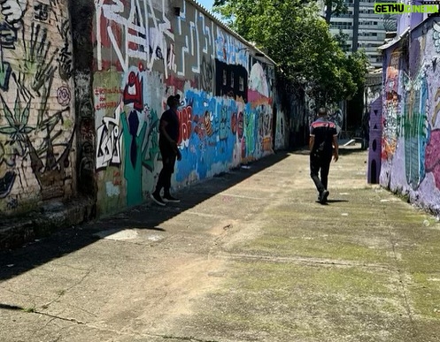 Djimon Hounsou Instagram - More from CCXP Brasil. Exploring the city 🙏🏿 São Paulo, Brazil