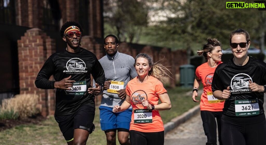 Djimon Hounsou Instagram - Register for RUN RICHMOND 16.19 TODAY … our cultural running event that celebrates Unity in Diversity. 👉🏿 Richmond, VA, Sep 17 |  link in bio. Prices to increase by EOD. #blackhistory #richmondva #10km #10MileRun