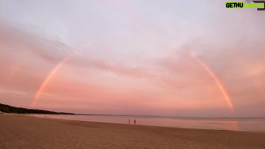 Dmitriy Khrustalev Instagram - #eyeCloudMovie Зависло. Репино Beach