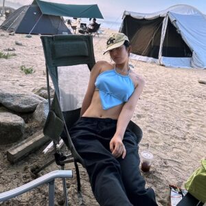 Do Yeon-jin Instagram - 🌴🩵🌴