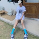 Do Yeon-jin Instagram - #gift 🌴❤️‍🔥🌴 #반스 #vans @vans ヽ( ★ω★)ノ
