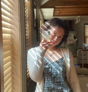 Do Yeon-jin Instagram -
