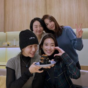 Do Yeon-jin Instagram - 새해다 ! 어뚝해!!!!!!! 끼약!!!!!!!!!!!!!!!!!!!!!!!!!