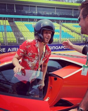 Dominic Howard Instagram - My face after being ripped around the Singapore F1 track today 🤯