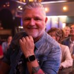 Dominic Paquet Instagram - Le party est pogné dans Brasserie chez P-A! Pour le voir de vos propres yeux 👉 rendez-vous à 20h sur les ondes de TVA! À tantôt la gang! 📷 Eric Myre
