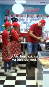 Dominic Paquet Instagram - La saison des crèmeries se finit bientôt la gang! P’tit rappel 👉 n’oubliez pas d’aller vous chercher un p’tit sundae avec OU sans peanuts! 🥜 Sans farce, c’est quoi votre incontournable à vous?