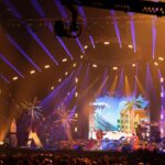 Dominic Paquet Instagram - C’est ce soir que le Beach Party de mon bon chum @le_vrai_p.a, auquel je participe avec un numéro exclusif, est diffusé à TVA. Attendez-vous à tout un show (un brin caliente)! 😉 On s’voit dans vos télés dès 19h30! 📸 Eric Myre
