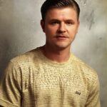 Dominic Paquet Instagram - Vous l’savez comment j’aime incarner des personnages. 😂 J’pouvais pas passer à côté de ce trend-là! J’suis curieux, lequel de ces looks préférez-vous?