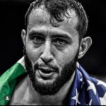 Dominick Reyes Instagram - Blind stares from a million pairs of eyes. #cantcme #ufc 📸: @lessardproductions