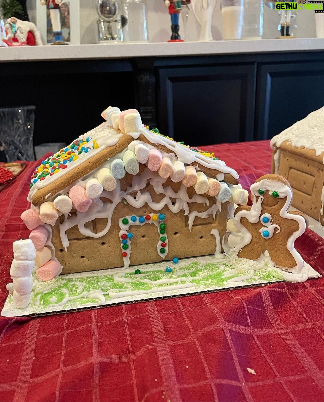 Dominick Reyes Instagram - Christmas gingerbread house competition. Who is the winner? #xmas #family #fun #tradition #sundayfunday
