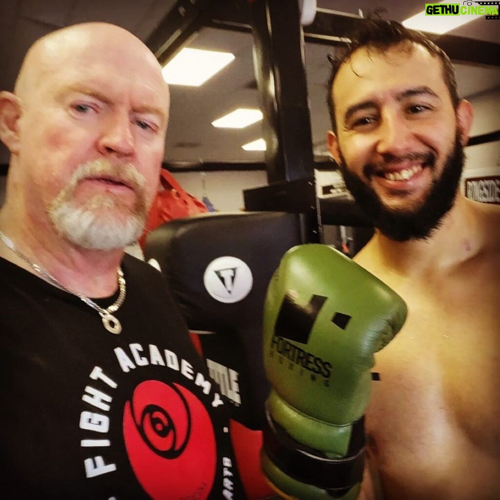 Dominick Reyes Instagram - We lost a legend today! 😢See you on the other side my Brother! I will take the knowledge you have bestowed upon to the belt! Stay in shape! We are gonna work when I get up there 🥊🪽@sifuryanspink