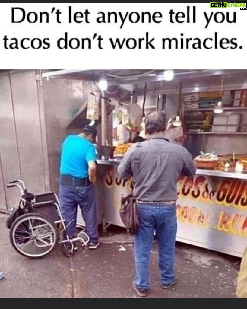 Dominick Reyes Instagram - Have a great Friday! #friday #funnies #enjoy #miracle #tacos