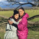 Dominika Mirgová Instagram – SÉGRA je vonku 👭💞🎥
@tinaslovakia SISTER