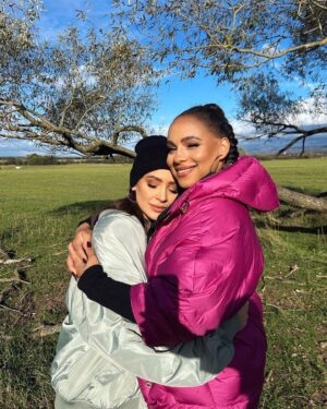 Dominika Mirgová Instagram - SÉGRA je vonku 👭💞🎥
@tinaslovakia