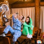 Dominika Mirgová Instagram – B-day aj s videoklipom máte nahodený už na YouTube. Naša narodeninová pesnička pre vás všetkých 🌌 užívajte! ✨ lav lav ✨ Ronie a Domi ✨